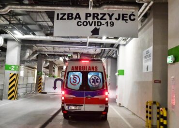 Ponad 700 chorych na Covid-19 w polskich szpitalach