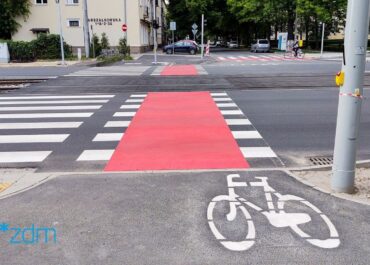 Będą dodatkowe oznaczenia dla rowerzystów przy przejazdach rowerowych? Wielu wciąż nie zna przepisów
