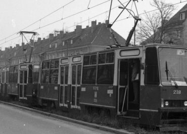 43 lata temu na poznańskie ulice wyjechał tramwaj z 4 wagonami