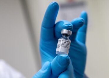 Szczepionki przeciwko COVID dla dzieci od 6. miesiąca życia są już w Polsce