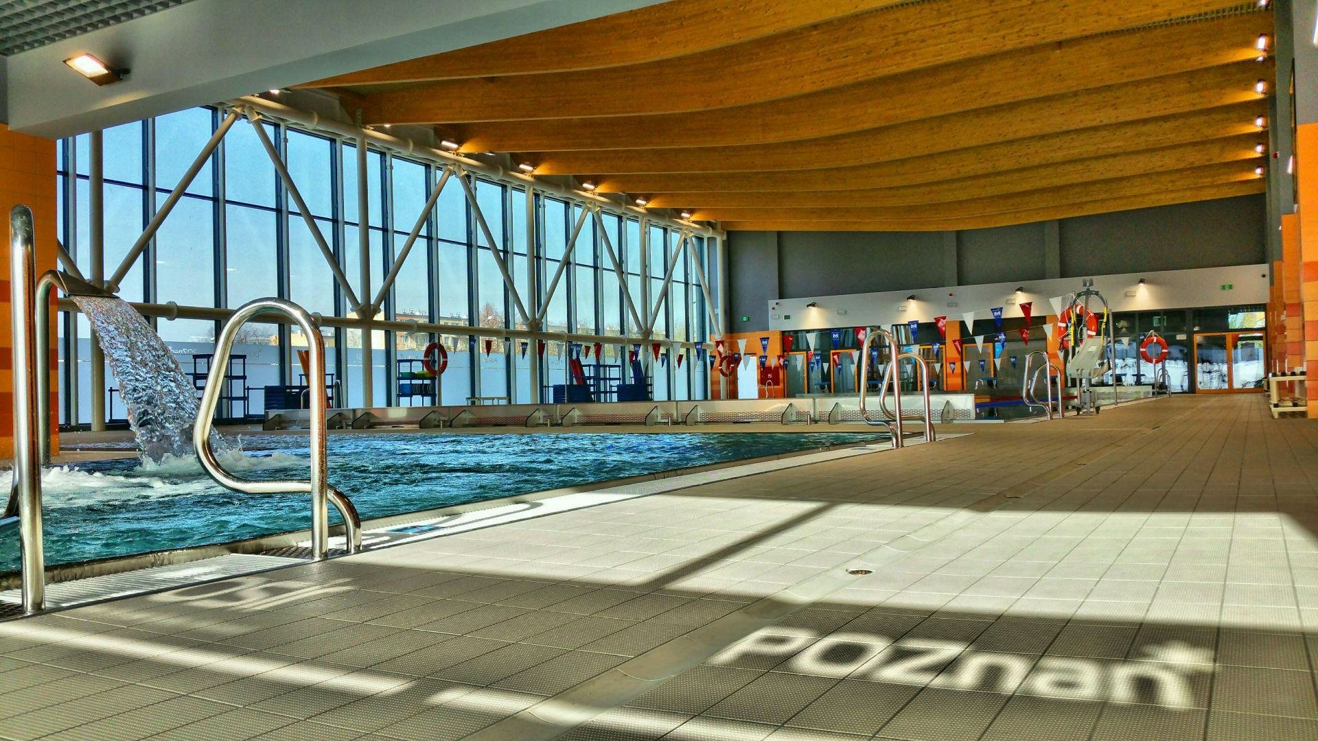 Na Strzeszynie i Podolanach brakuje pływalni. Jaka jest szansa na jej budowę?