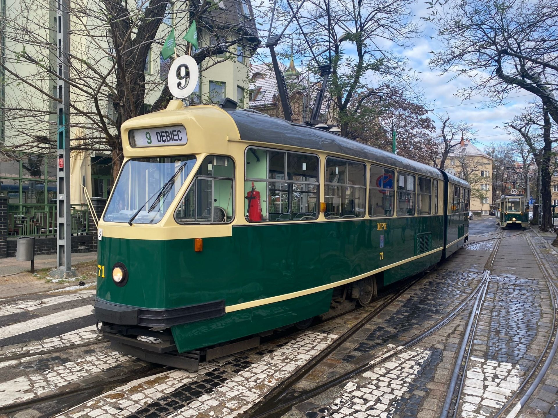 Przez Poznań ruszyła wielka parada tramwajów