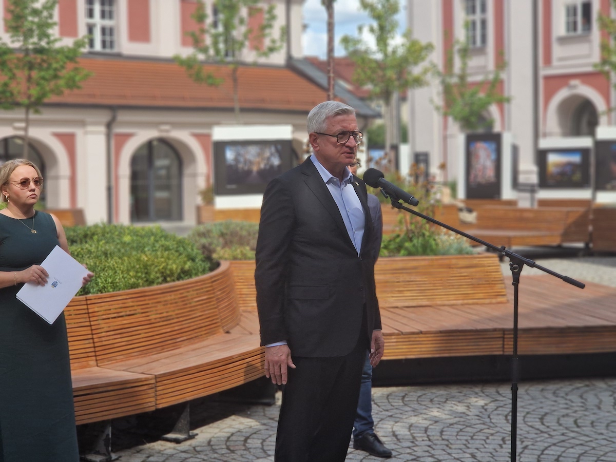 Poznań uruchamia kompleksową pomoc dla ofiar tragicznego pożaru na Jeżycach