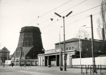 Historia i rzemiany Wildy: Od wsi książęcej po robotniczą dzielnicę Poznania