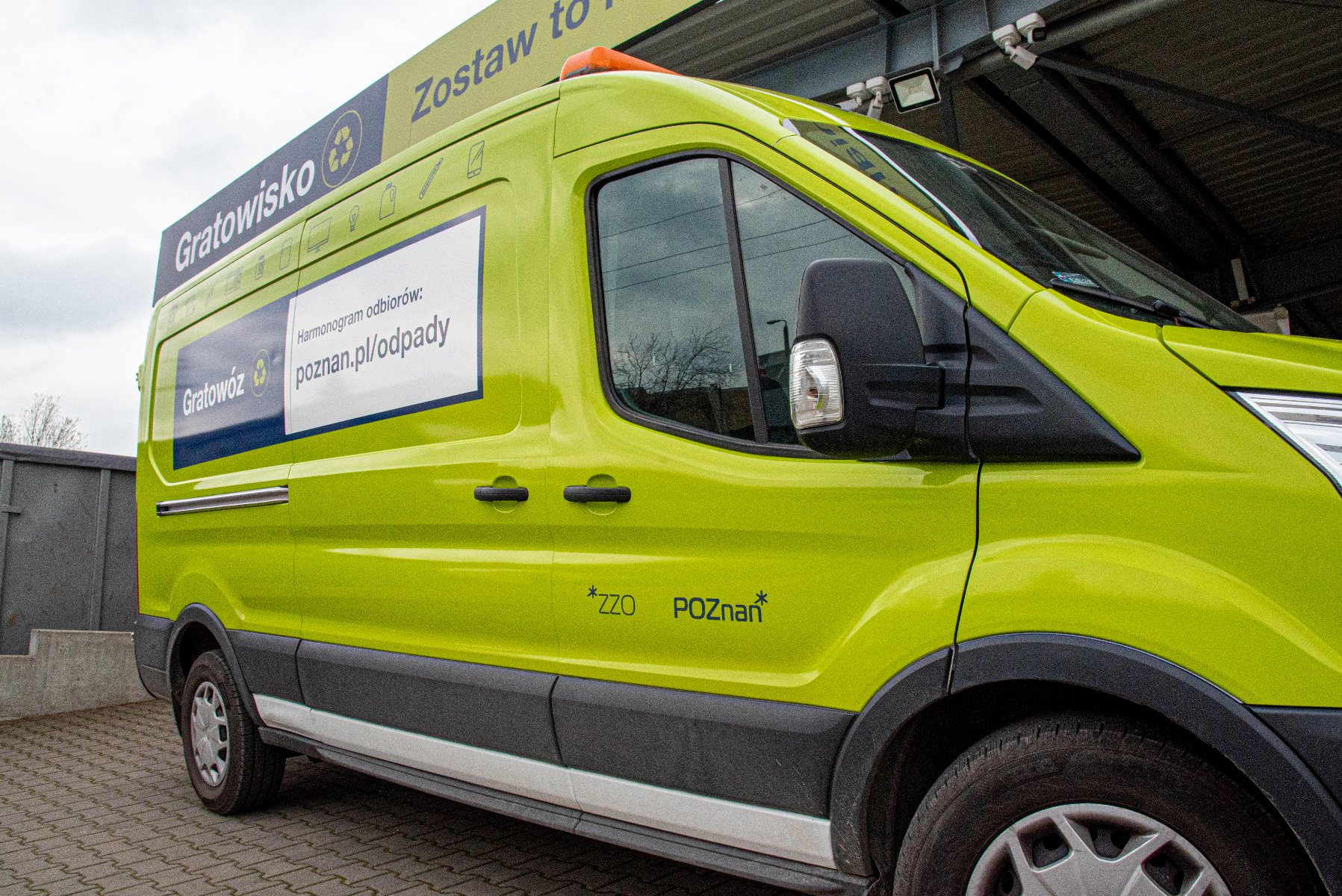 Ostatni kurs Gratowozu w tym roku. W sobotę poznaniacy mogą legalnie i wygodnie pozbyć się problemowych odpadów