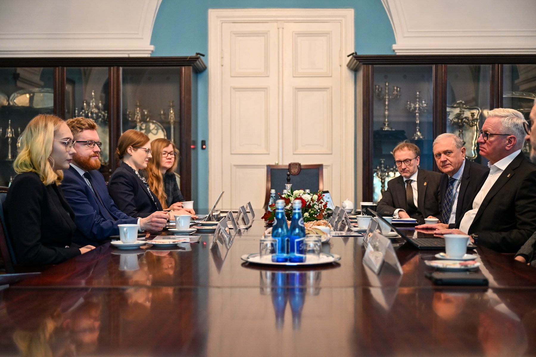 Poznań testuje polską sztuczną inteligencję. Nowy asystent ma usprawnić kontakt mieszkańców z urzędem